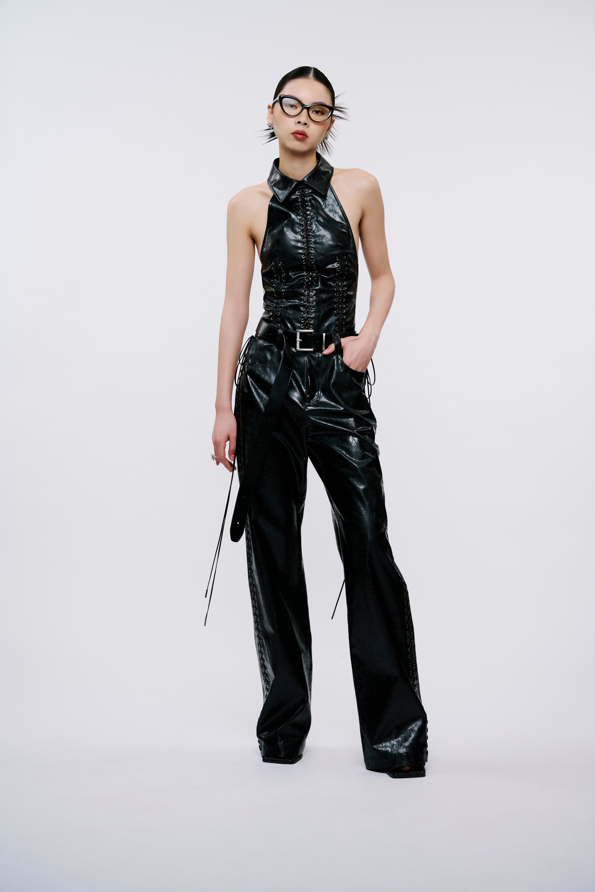 MARKGONG TIE-DOWN FAUX LEATHER STRAIGHT LEG PANTS