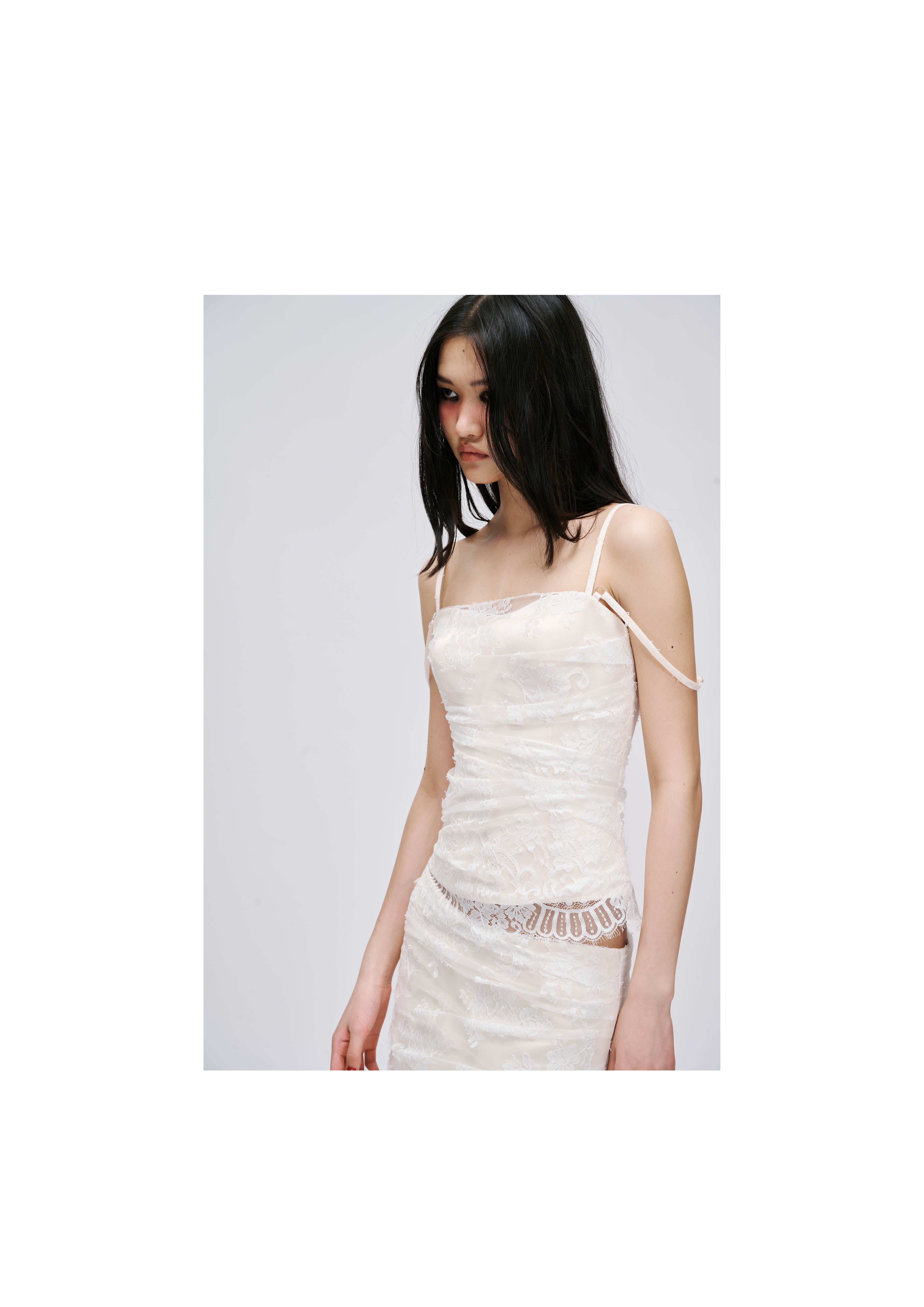 送料/関税込 ●THEAIRTOWN● french double layered top 3-Way Bandeau Top in Lakshmi for Women | La DoubleJ