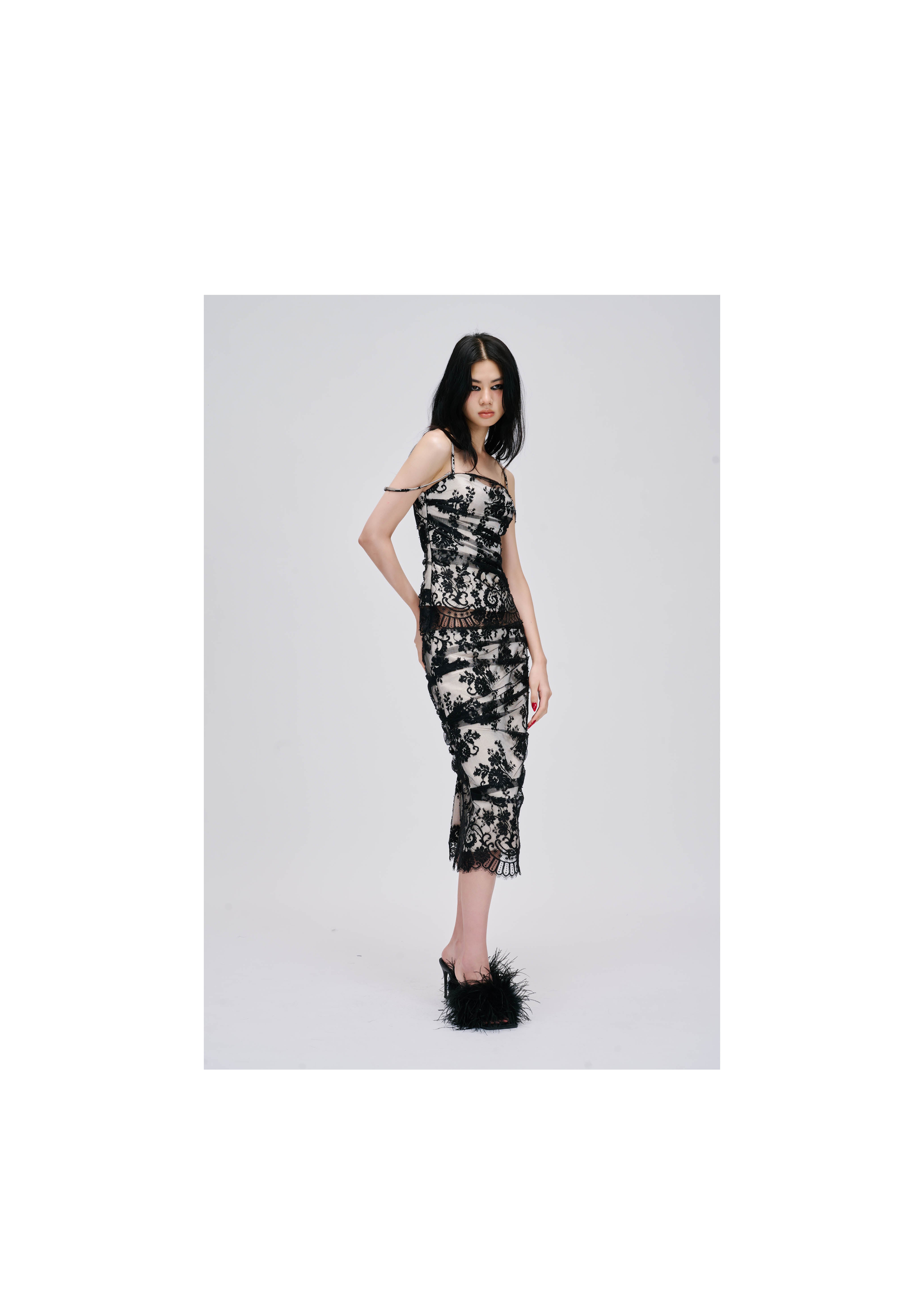 DOUBLE LAYERED BLACK LACE TOP